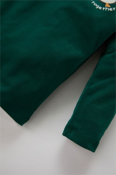 تيشيرت كم طويل قصة عادية بياقة مستديرة