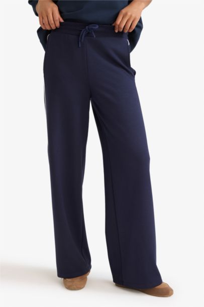 Straight Fit Sweatpants