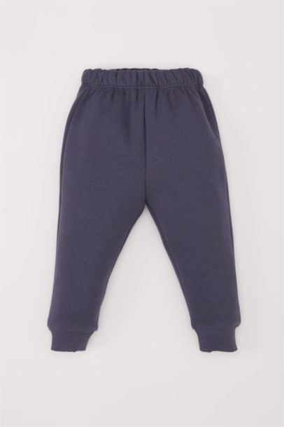 طقم بيبي اولادي سويت شيرت وسويت بانتس بطبعة شعار قصة عادية - قطعتين