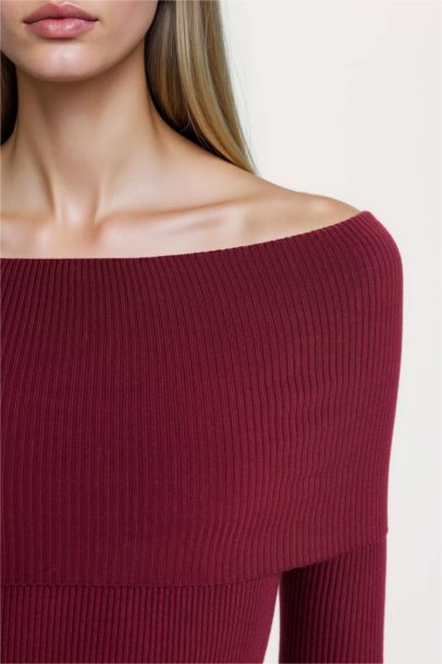 Платье с длинными рукавами Fitted с открытыми плечами