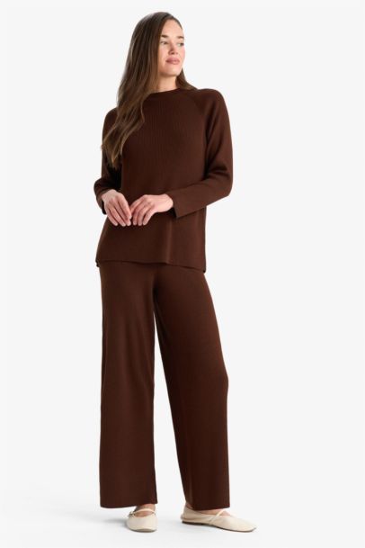 Regular Fit Basic Düz Beli Lastikli Düz Paça Triko Pantolon 