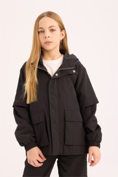 Su İtici Kapüşonlu Fermuarlı Çıtçıtlı Cepli Yağmurluk Kız Çocuk