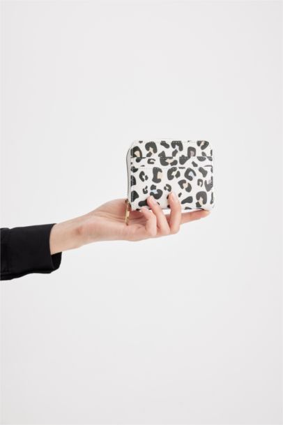 Woman Faux Leather Wallets