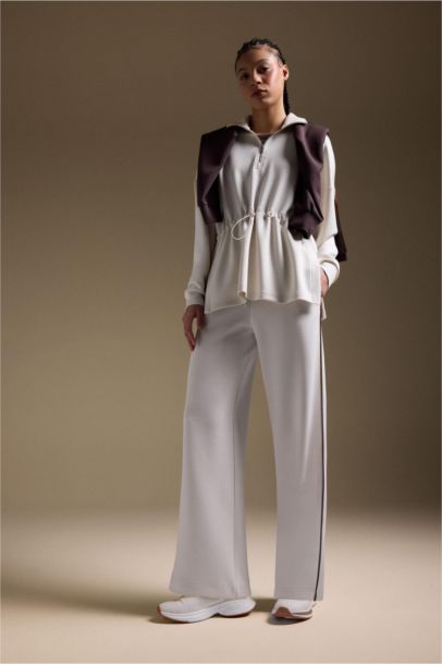 سروال رياضي واسع من مودال