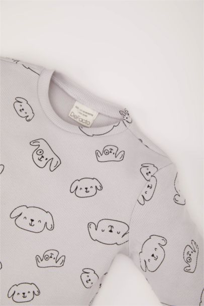 بيجامة أولاد مطبوع من قطعتين