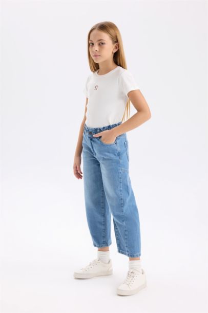 Pantalon Jean coupe baril longueur cheville pour fille