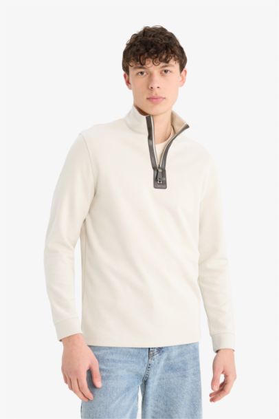 Regular Fit Dik Yaka Yarım Fermuarlı Basic Düz Sweatshirt