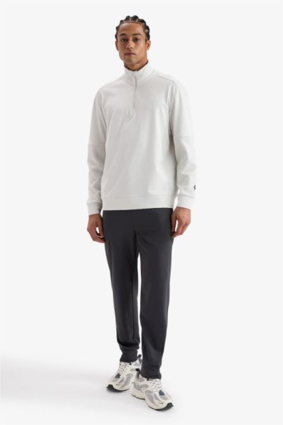 Slim Fit Dar Kesim Standart Paça Sporcu Jogger Eşofman Altı