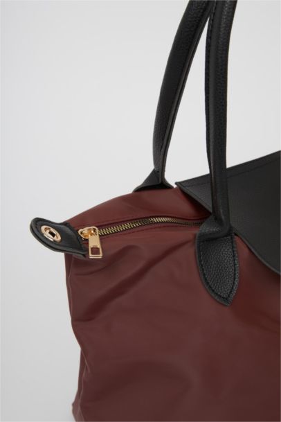 Shoulder bag