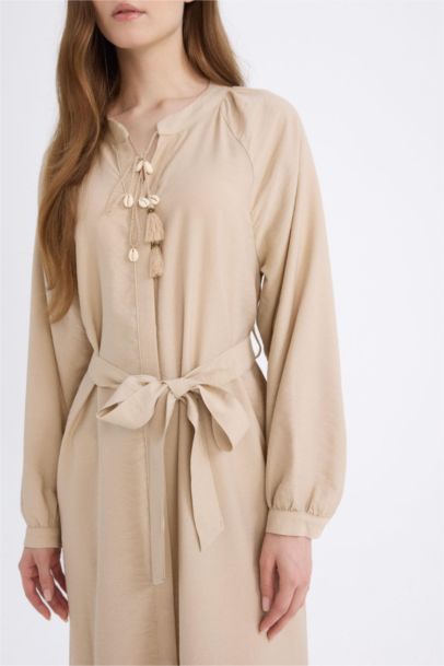 Robe longue à manches longues avec ceinture Coupe décontractée