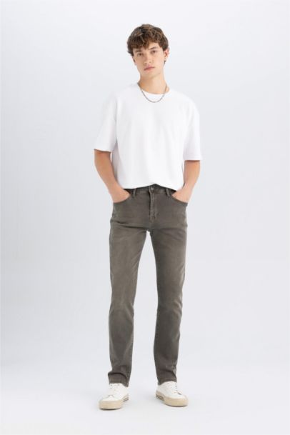 بنطلون جينز سيرجيو قصة عادية بخصر عادي