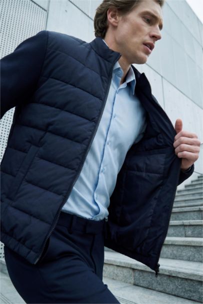 Водонепроницаемая куртка Slim Fit с воротником-стойкой на подкладке резинкой и молнией