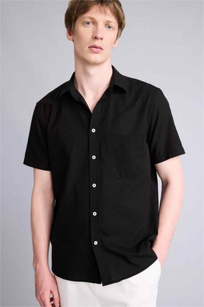 Man Short Sleeve Shirt