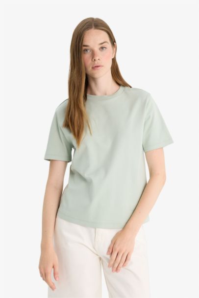 Woman Short Sleeve T-Shirt