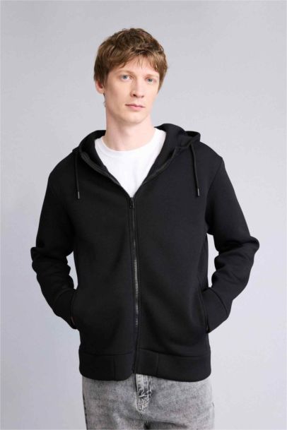 جاكيت رياضي قصة مريحة بغطاء للرأس وبطانة ناعمة