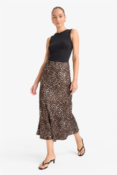 A Kesim Normal Bel Leopar Desenli Saten Midi Etek