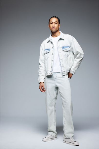 جاكيت جينز خفيف اوفر سايز