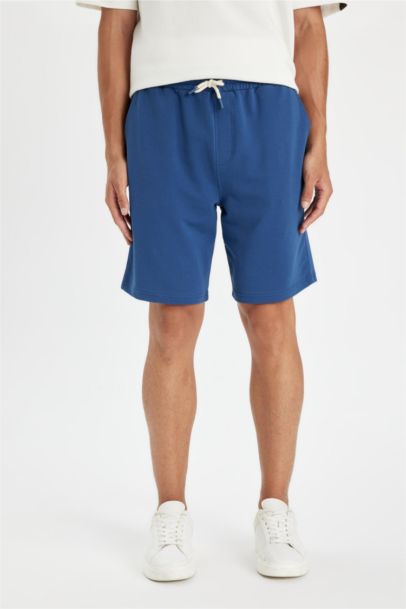 شورت قصة عادية