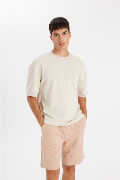 شورت قصة عادية