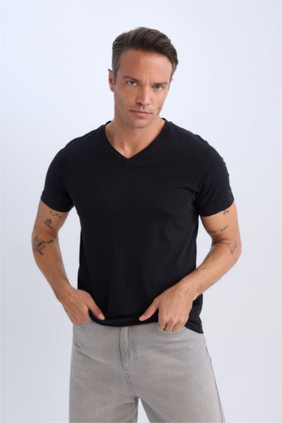 تيشيرت قطن نص كم قصة عادية بياقة V