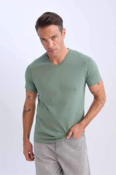 New Regular Fit V-Neck Short Sleeve T-Shirt
