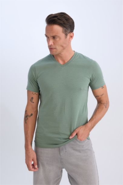 New Regular Fit V-Neck Short Sleeve T-Shirt