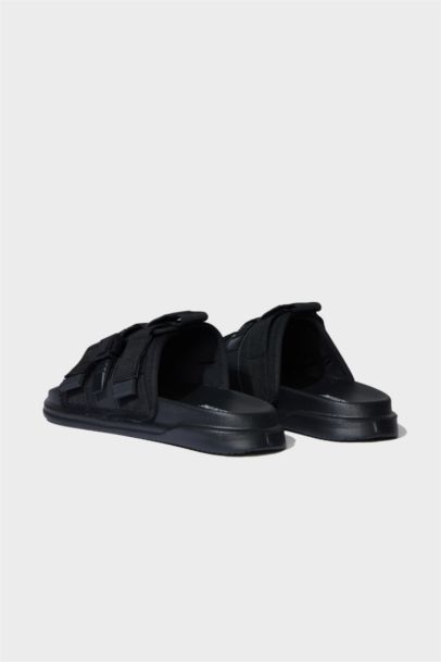 Man Flat Sole Single Band Slippers