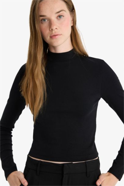 Woman Long Sleeve T-Shirt
