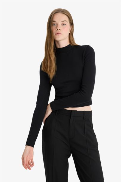 Woman Long Sleeve T-Shirt