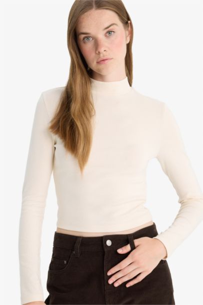 Woman Long Sleeve T-Shirt