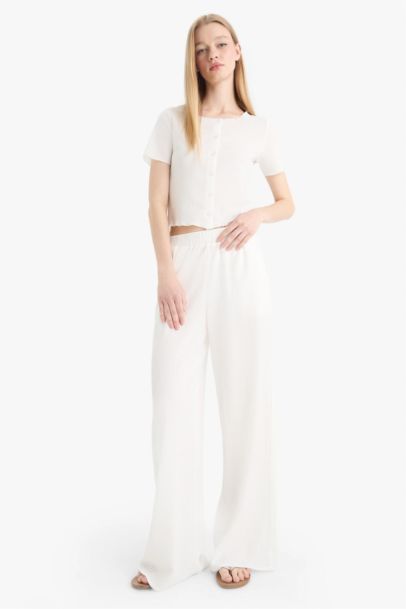 Pantalon large en crêpe à taille élastique