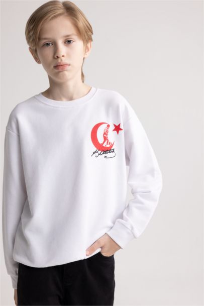 Beyaz Bisiklet Yaka Atatürk Baskılı Nakışlı Sweatshirt Erkek Çocuk