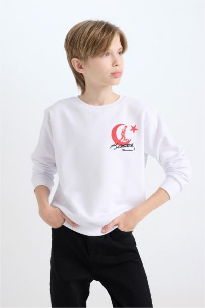 Beyaz Bisiklet Yaka Atatürk Baskılı Nakışlı Sweatshirt Erkek Çocuk