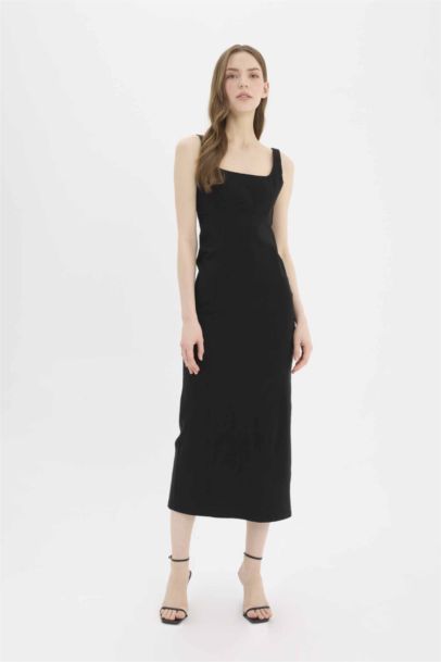 فستان طويل بوديكون بياخة U