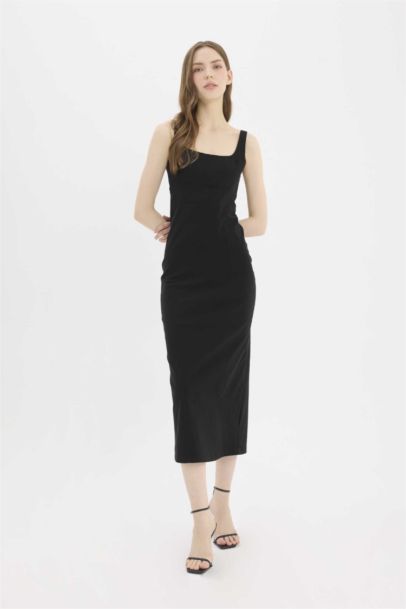 فستان طويل بوديكون بياخة U