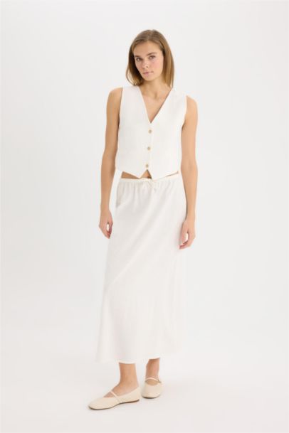 A Cut Linen Normal Waist Maxi Skirt