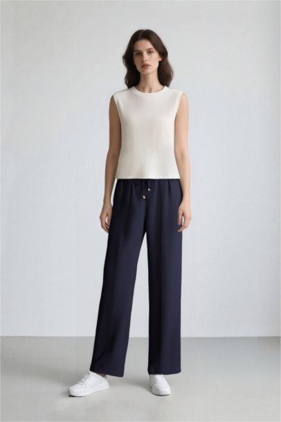 بنطرون سادة برجل واسع مستقيم  برباط وخصر مطاطي