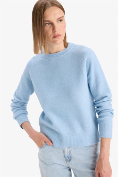 Pull en maille douce soft touch à col rond Coupe régulière