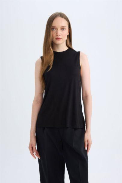 تونيك تيشيرت سامبل قصة مريحة بدون كم