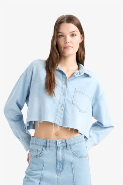 Cropped Fit Cut-Off Soft Denim Shirt