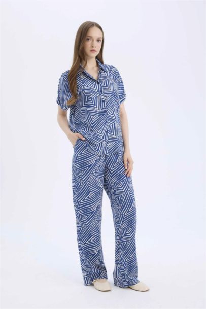 Pantalon droit à coupe régulière