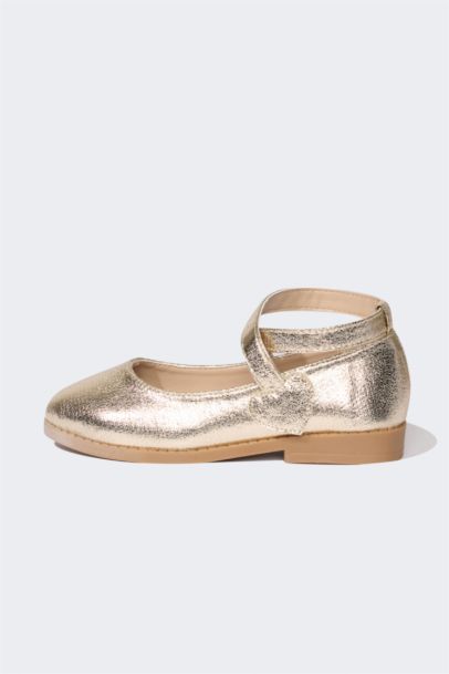 Қыздарға полиуретан жалпақ табан сандалдар