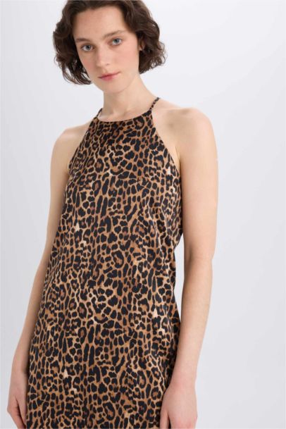 فستان ميدي مطبوعة ستان بدون كم