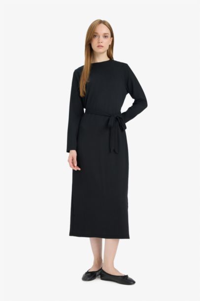 Regular Fit Crew Neck Dress