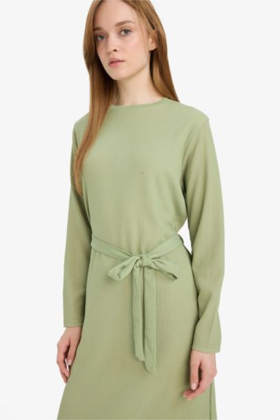 Regular Fit Crew Neck Dress