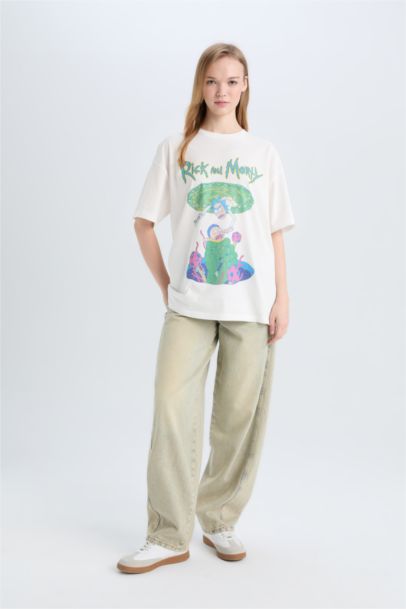 تيشيرت مطبوع اوفر سايز بياخة مستديرة من ريك ومورتي