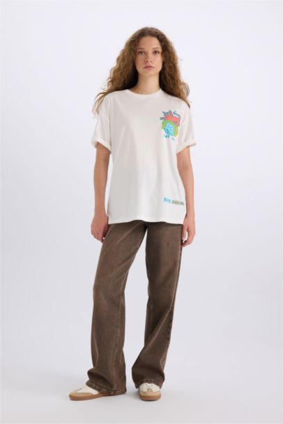 تيشيرت نص ردن اوفر سايز بطبعة من الخلف من كيث هارينج