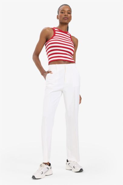 Standard Fit Crew Neck Tank Top