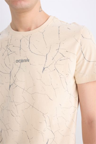 Slim Fit Crew Neck Printed Short Sleeve T-Shirt