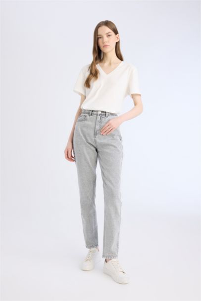 Lina Mom Fit High Waist Ankle Length Jeans